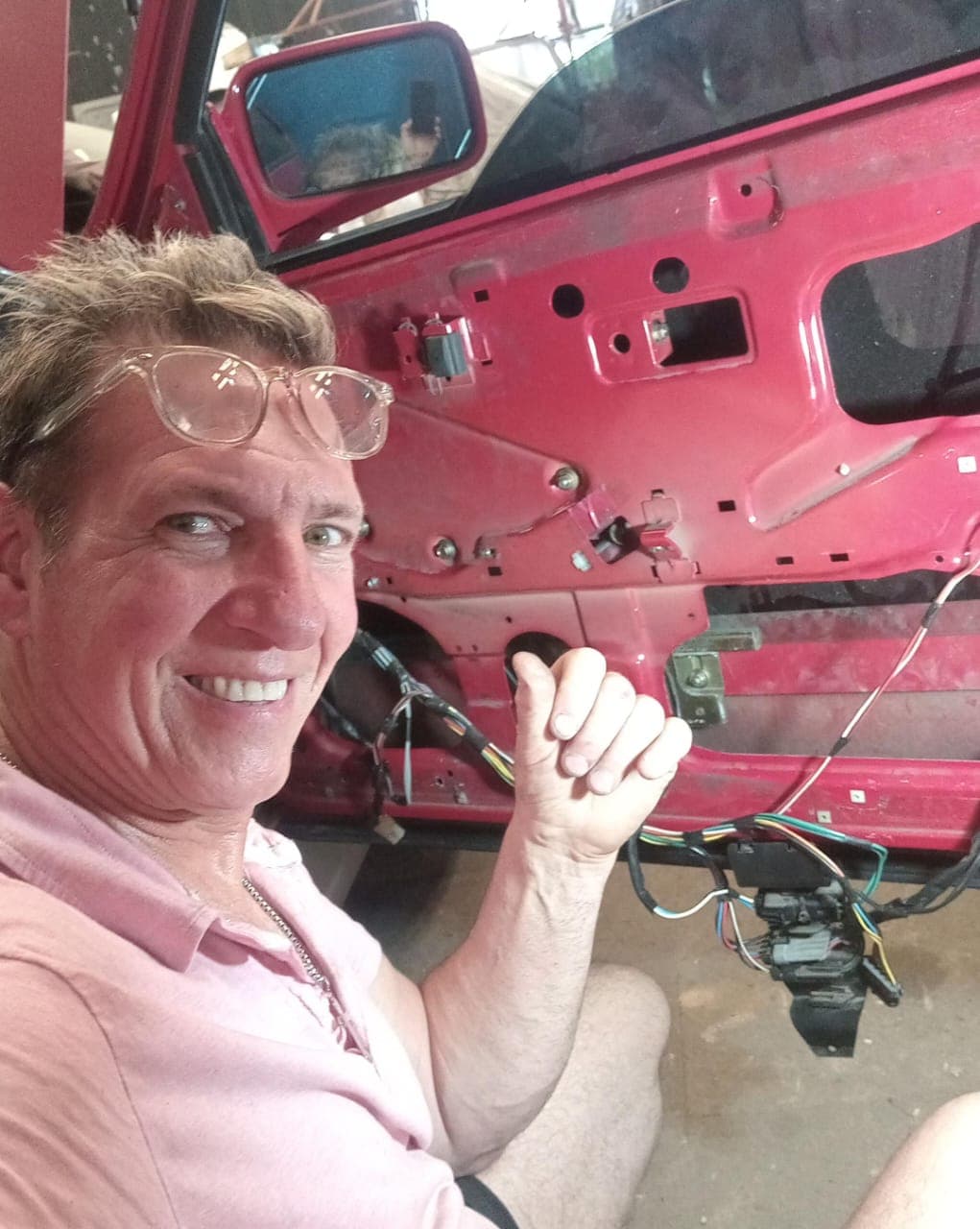 David trabajando en el taller